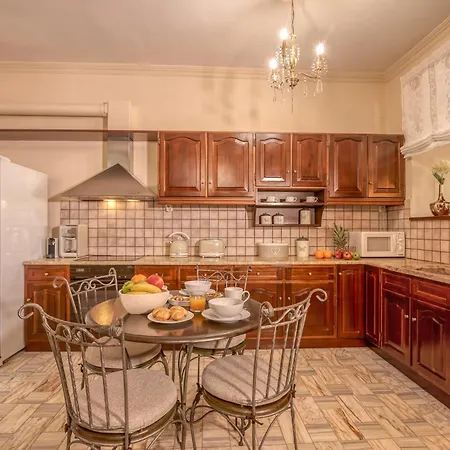 شقة Kalliopi's Maisonette خانيا