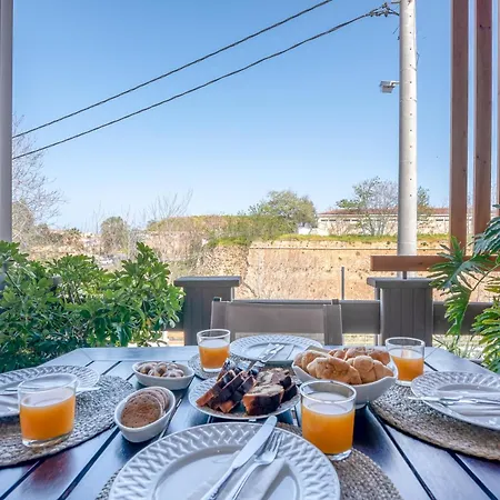 Kalliopi's Maisonette Apartment *